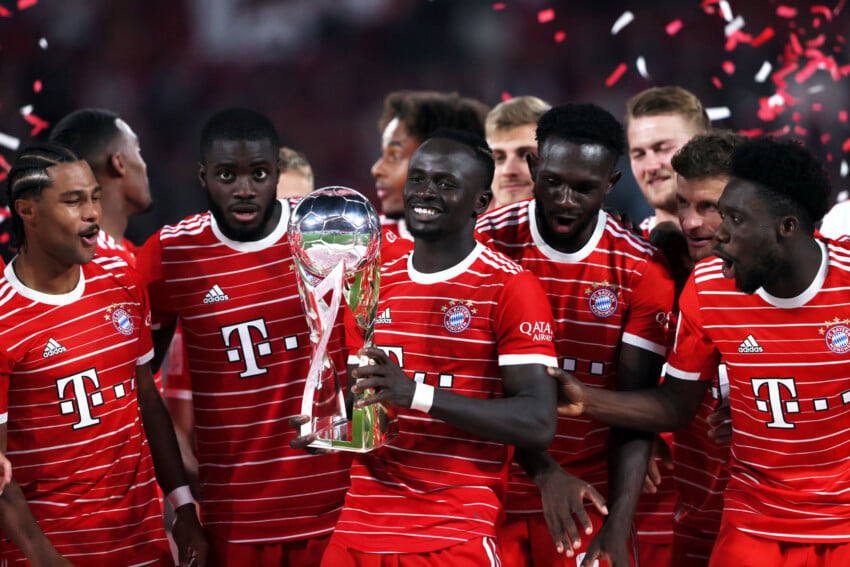 Le grand attaquant de Liverpool Sadio Mané choisit de rejoindre Al Nassr